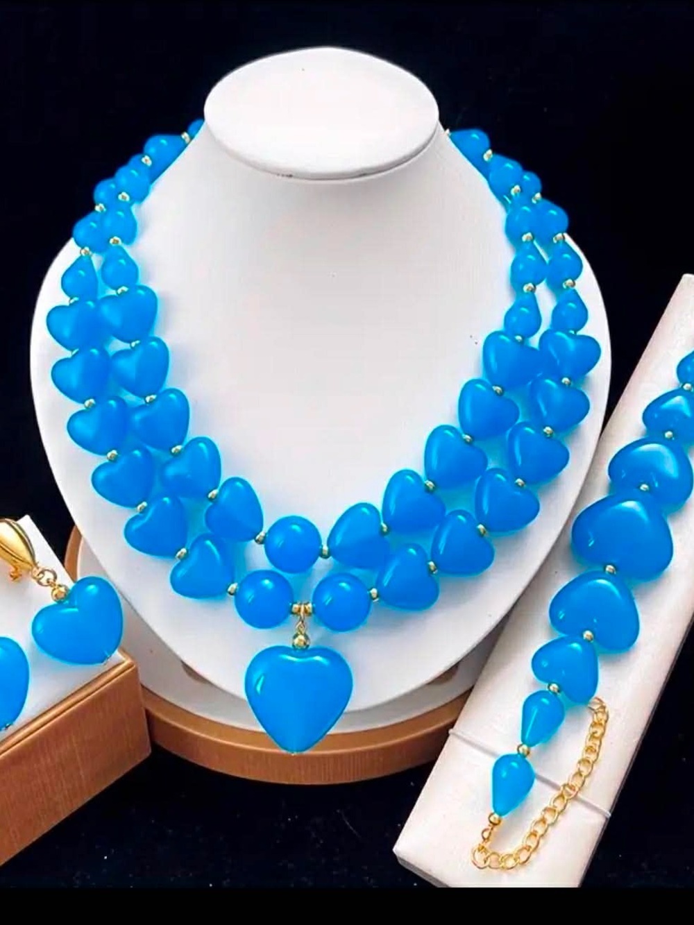 Blue Heart Necklace Set by